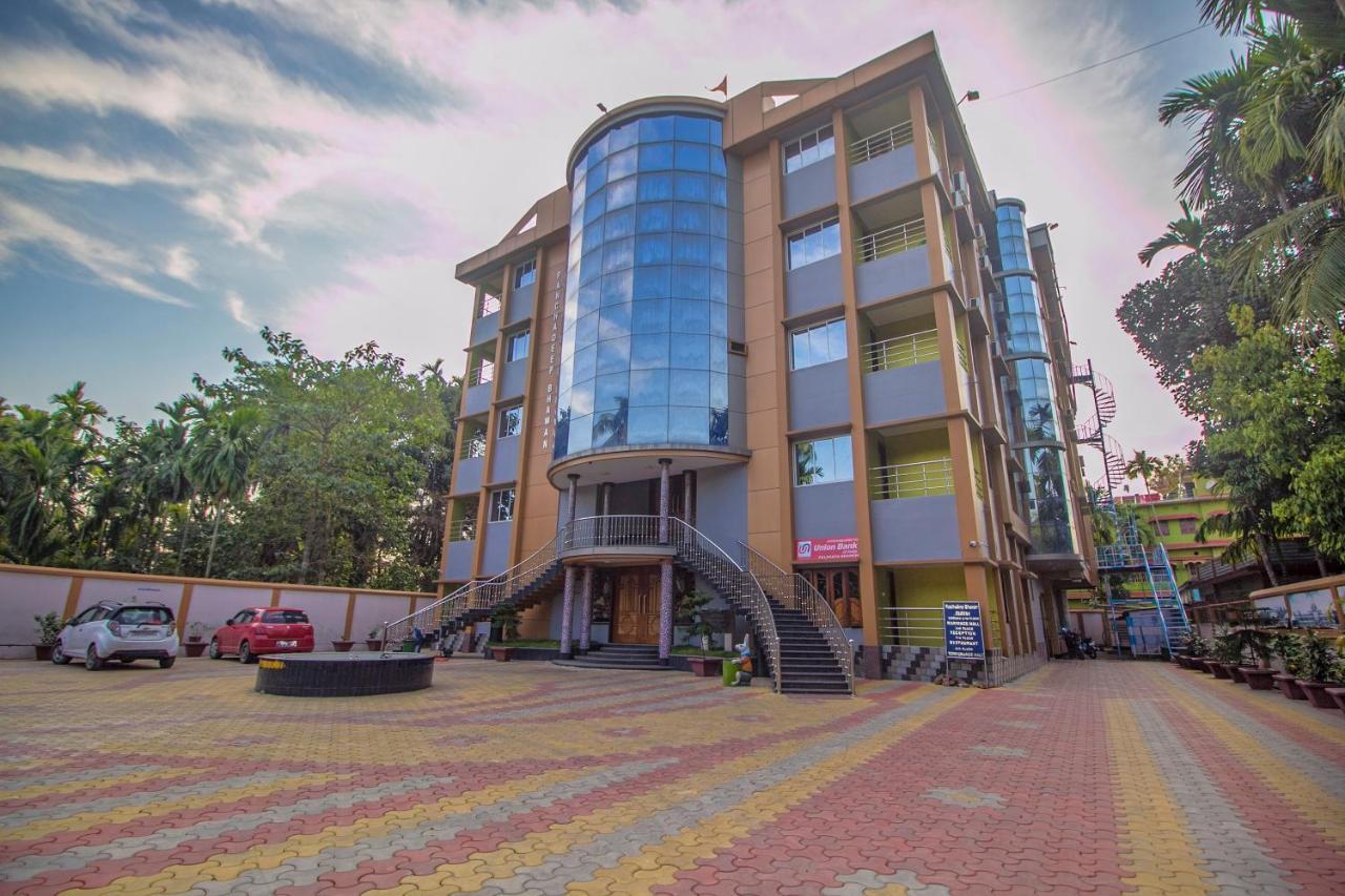 OYO 29778 Panchadeep Bhawan Hotel Fālākāta Buitenkant foto
